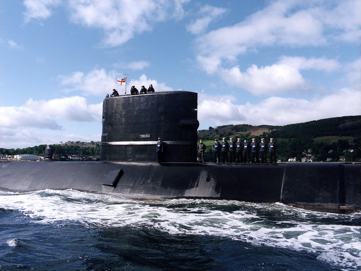 HMS Tireless (S88) Photo Print - On the Clyde 1994 - Royal Navy Trafalgar Class Submarine Hampshire Prints 6 x 4 No Frame No