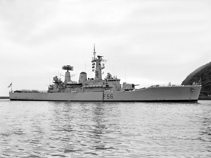 HMS Argonaut (F56) Photo Print - Plymouth sound 1969 - Royal Navy Leander Class Frigate Posters, Prints, & Visual Artwork Hampshire Prints 6 x 4 No Frame No