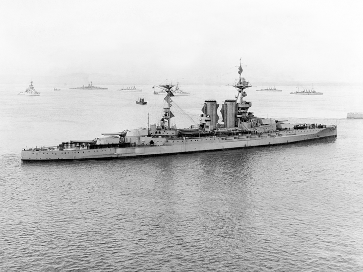 HMS Barham (04) Royal Navy Queen Elizabeth Class Battleship Scapa Flow 1917 Photo Print Wall Art Decor Posters, Prints, & Visual Artwork Hampshire Prints 6 x 4 No Frame No