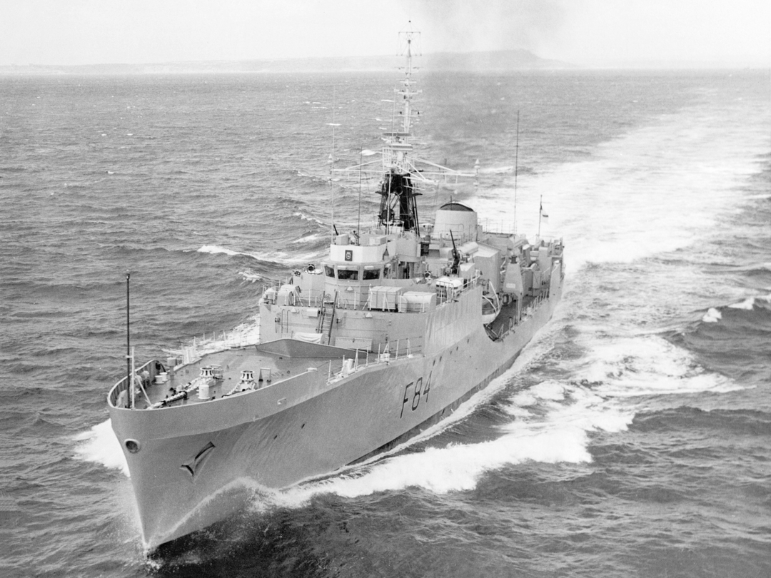 HMS Exmouth (F84) Royal Navy Blackwood Class Frigate At Sea 1970 Photo Print Wall Art Decor - Posters, Prints, & Visual Artwork - by Hampshire Prints (image 1 of 9)