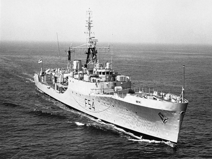 HMS Hardy (F54) Royal Navy Blackwood Class Frigate At Sea 1967 Photo Print Wall Art Decor - Posters, Prints, & Visual Artwork - by Hampshire Prints (image 1 of 9)