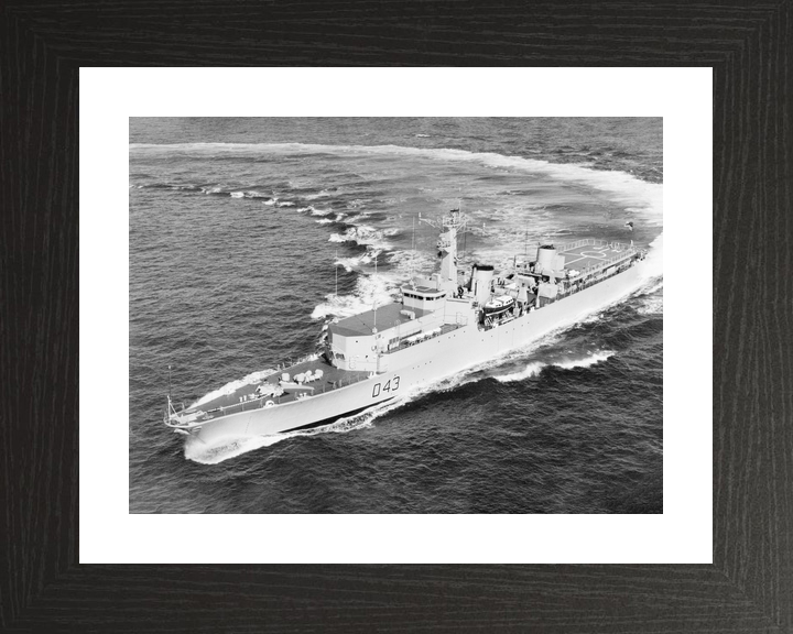 HMS Matapan D43 Battle Class Destroyer 1975 At Sea Photo Print - Posters, Prints, & Visual Artwork - by Hampshire Prints (image 2 of 9)