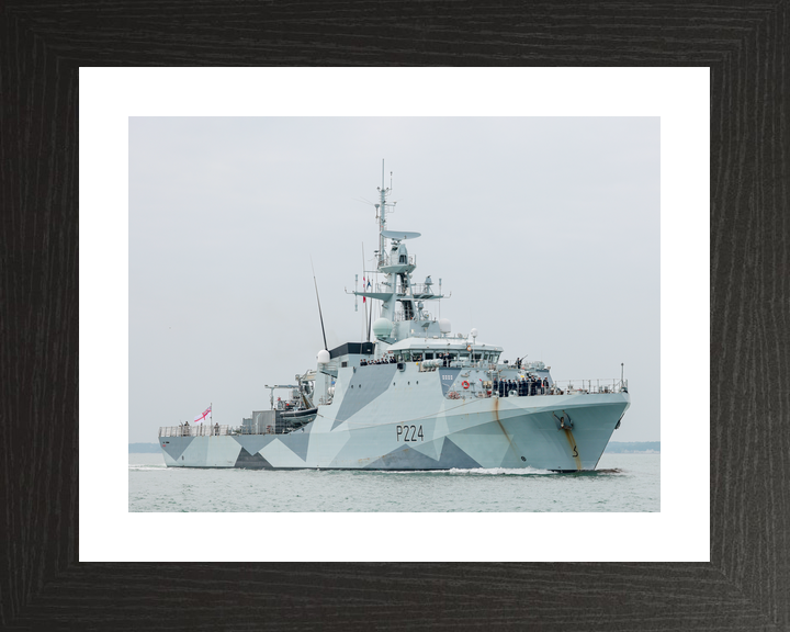 HMS Trent P224 River Class Patrol Vessel July 2025 Photo Print - Posters, Prints, & Visual Artwork - by Hampshire Prints (image 2 of 9)