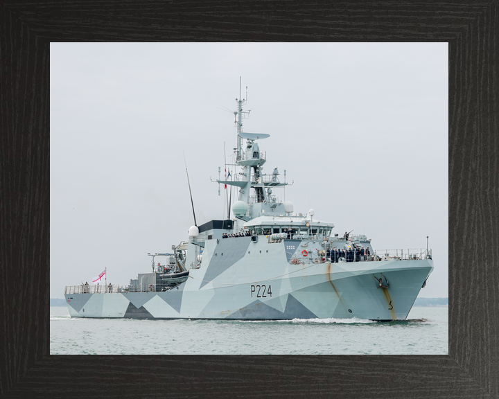 HMS Trent P224 River Class Patrol Vessel July 2025 Photo Print - Posters, Prints, & Visual Artwork - by Hampshire Prints (image 3 of 9)