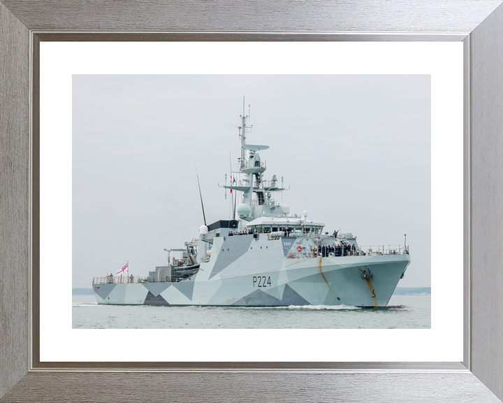 HMS Trent P224 River Class Patrol Vessel July 2025 Photo Print - Posters, Prints, & Visual Artwork - by Hampshire Prints (image 6 of 9)