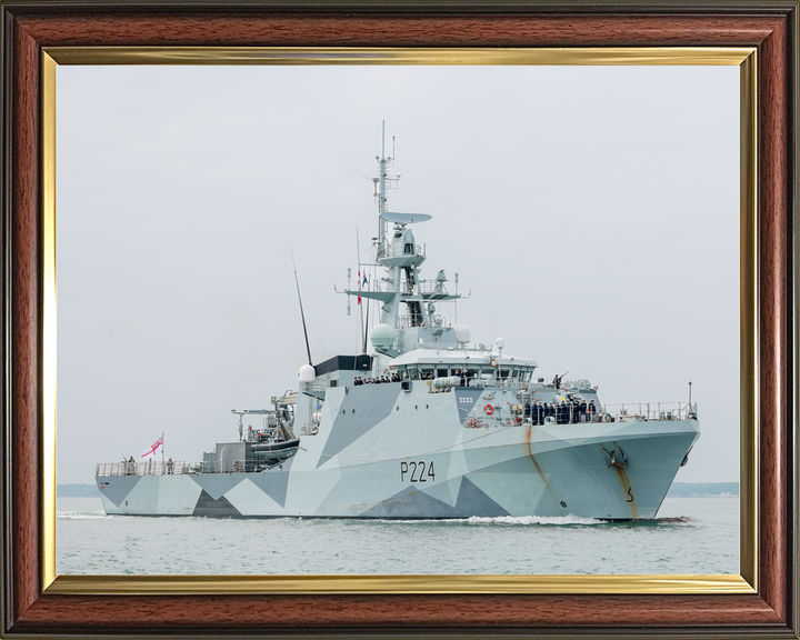 HMS Trent P224 River Class Patrol Vessel July 2025 Photo Print - Posters, Prints, & Visual Artwork - by Hampshire Prints (image 9 of 9)