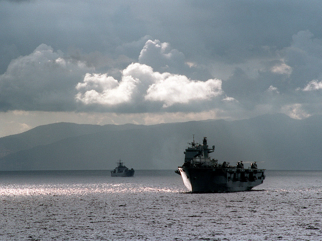 HMS Ocean (L12) Photo Print - Off Turkey 2000 - Royal Navy Landing Platform Helicopter