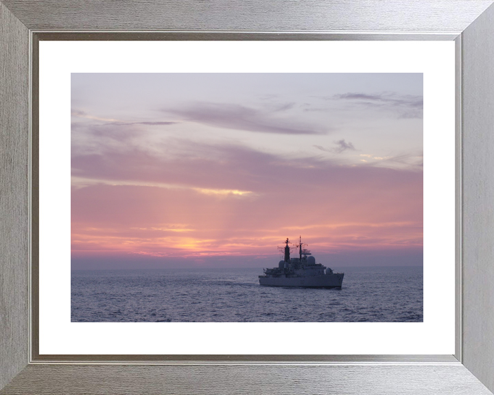 HMS Newcastle D87 Type 42 Destroyer 2000 Photo Print - Posters, Prints, & Visual Artwork - by Hampshire Prints (image 6 of 9)