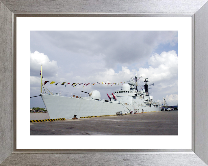 HMS Newcastle D87 Type 42 Destroyer 2000 Ho Chi Min City Port