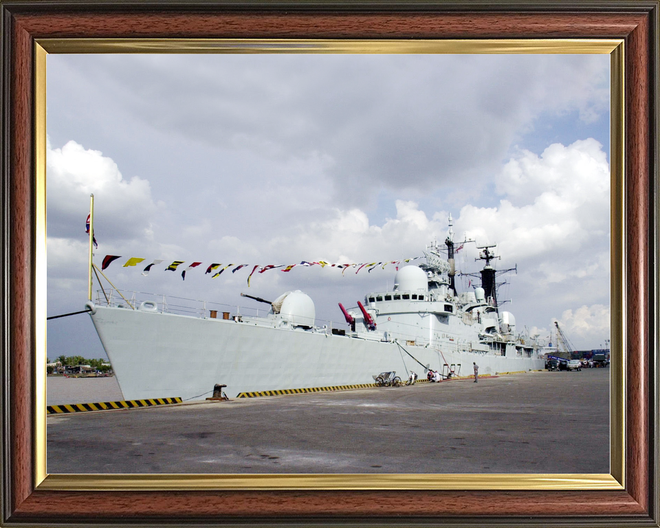 HMS Newcastle D87 Type 42 Destroyer 2000 Ho Chi Min City Port