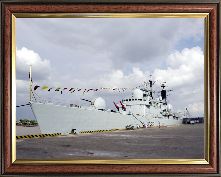 HMS Newcastle D87 Type 42 Destroyer 2000 Ho Chi Min City Port