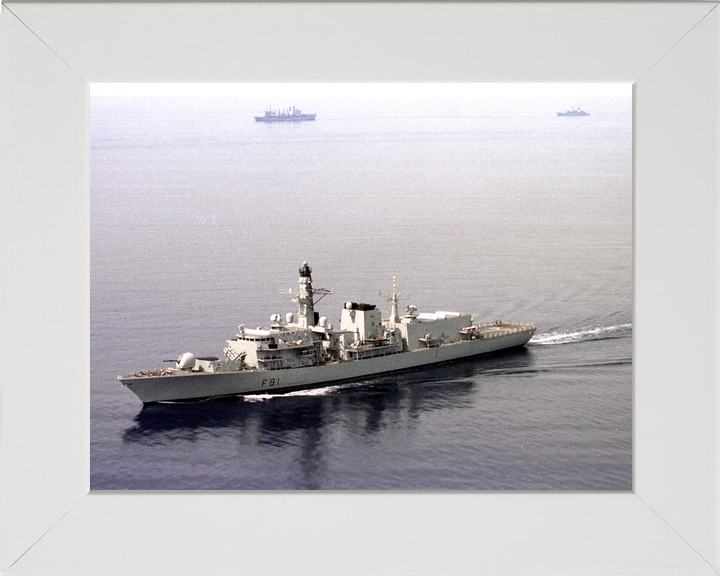 HMS Sutherland F81 Type 23 Frigate 2000 At Sea Photo Print - Posters, Prints, & Visual Artwork - by Hampshire Prints (image 5 of 9)