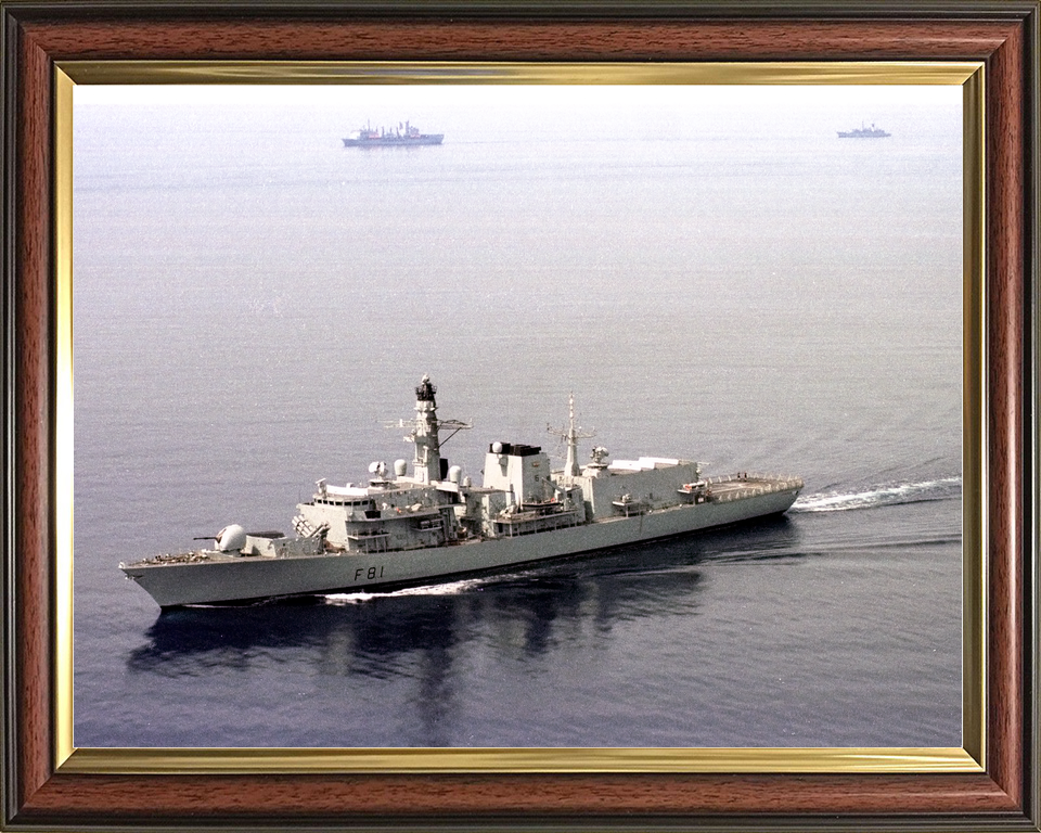 HMS Sutherland F81 Type 23 Frigate 2000 At Sea Photo Print - Posters, Prints, & Visual Artwork - by Hampshire Prints (image 9 of 9)