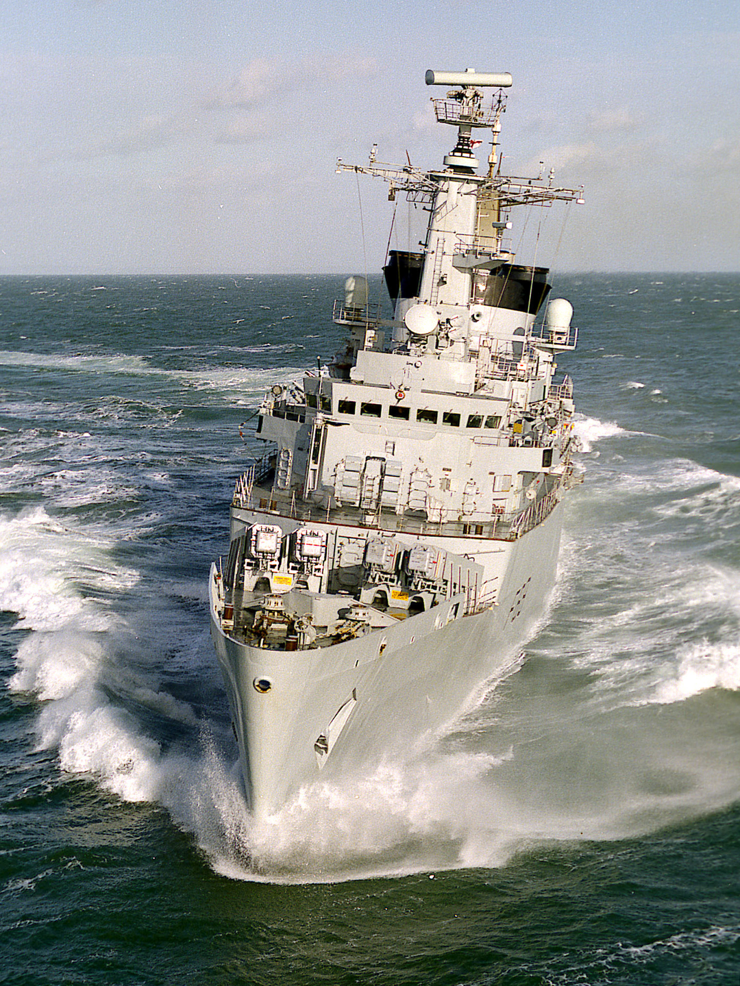 HMS Broadsword (F88) Royal Navy Type 22 Frigate Bow View at Sea Photo Print Wall Art Decor Posters, Prints, & Visual Artwork Hampshire Prints 6 x 4 No Frame No