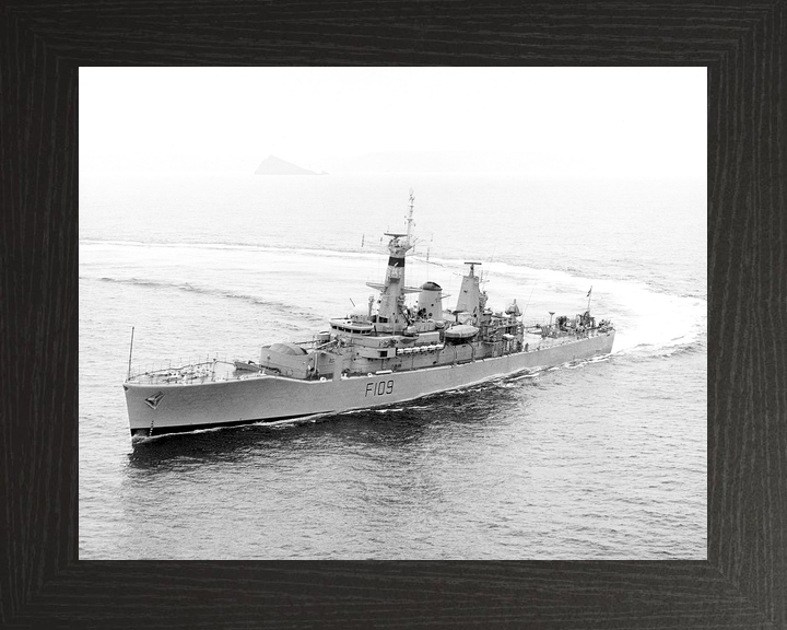 HMS Leander F109 Leander Class Frigate Photo Print - Posters, Prints, & Visual Artwork - by Hampshire Prints (image 3 of 9)