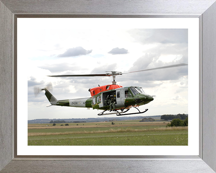 Army Air Corps Bell 212 Helicopter taking off Photo Print - British Army Hampshire Prints 10 x 8 Silver Frame Yes