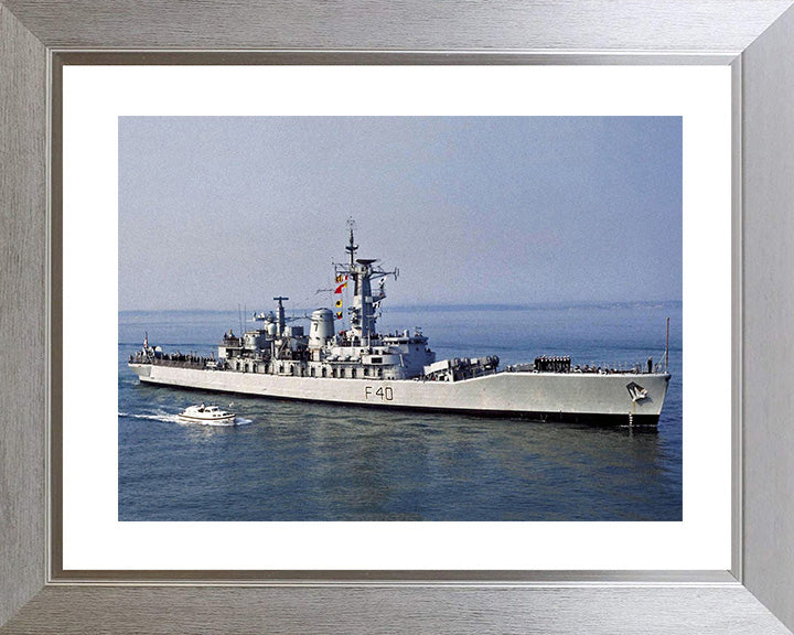 HMS Sirius F40 | Photo Print | Framed Print | Poster | Leander Class | Frigate | Royal Navy Hampshire Prints