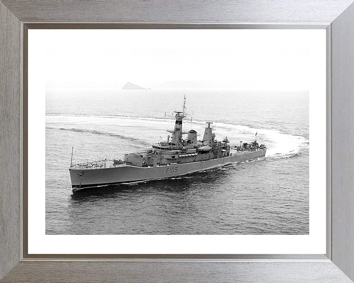 HMS Leander (F109) Photo Print - At Sea - Royal Navy Leander Class Frigate