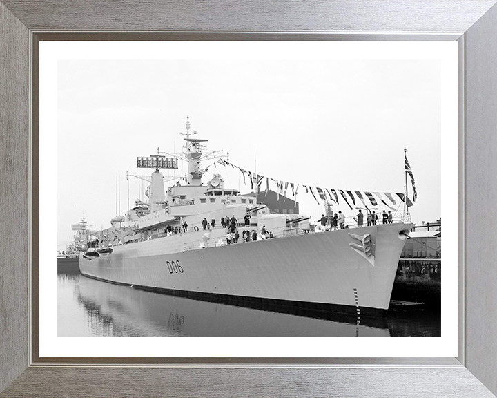 HMS Hampshire D06 Royal Navy County class destroyer Photo Print or Framed Print - Hampshire Prints
