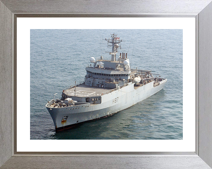HMS Echo (H87) Royal Navy Echo Class Survey Vessel High Port Bow View Photo Print Wall Art Decor Posters, Prints, & Visual Artwork Hampshire Prints 10 x 8 Silver Frame Yes