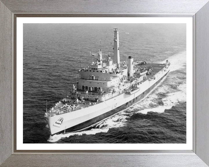 HMS Fearless L10 Royal Navy Fearless class amphibious ship Photo Print or Framed Print - Hampshire Prints