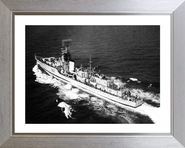 HMS Barrosa (D68) Photo Print - At Sea 1962 - Royal Navy Battle Class Destroyer Posters, Prints, & Visual Artwork Hampshire Prints 10 x 8 Silver Frame Yes