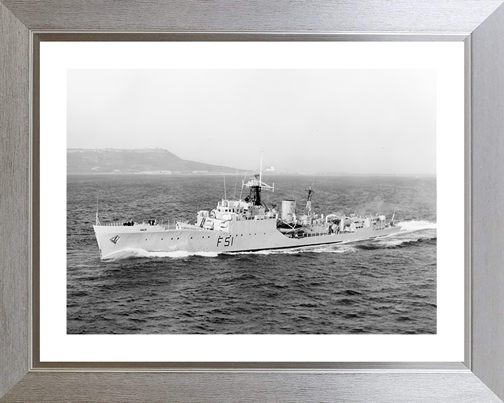 HMS Grafton (F51) Photo Print - Underway - Royal Navy Blackwood Class Frigate Hampshire Prints 10 x 8 Silver Frame Yes