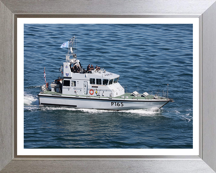 HMS Example P165 | Photo Print | Framed Print | Archer Class | P2000 | Patrol Vessel | Royal Navy Hampshire Prints