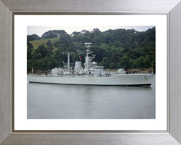 HMS Scylla F71 | Photo Print | Framed Print | Leander Class | Frigate | Royal Navy Hampshire Prints