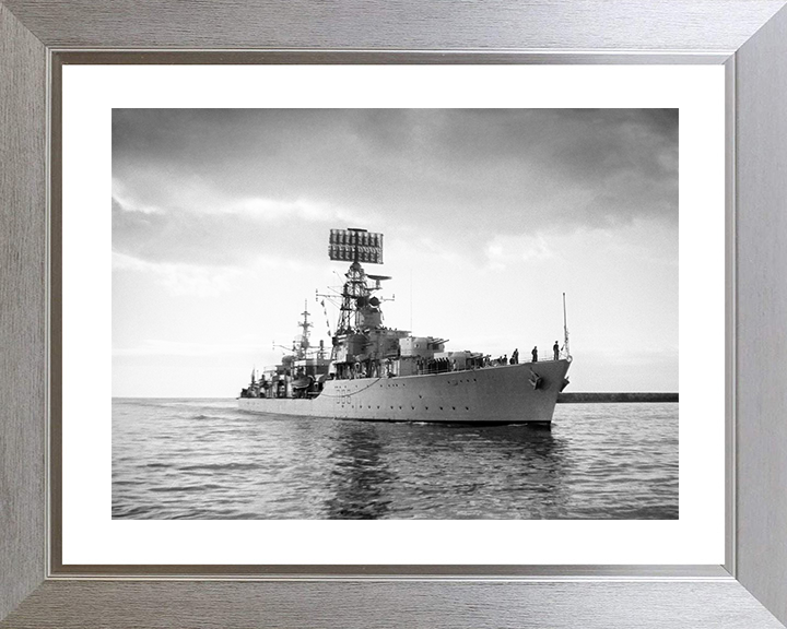 HMS Agincourt (D86) Royal Navy Battle Class Destroyer Photo Print Starboard Bow View Warship Wall Art Posters, Prints, & Visual Artwork Hampshire Prints 10 x 8 Silver Frame Yes