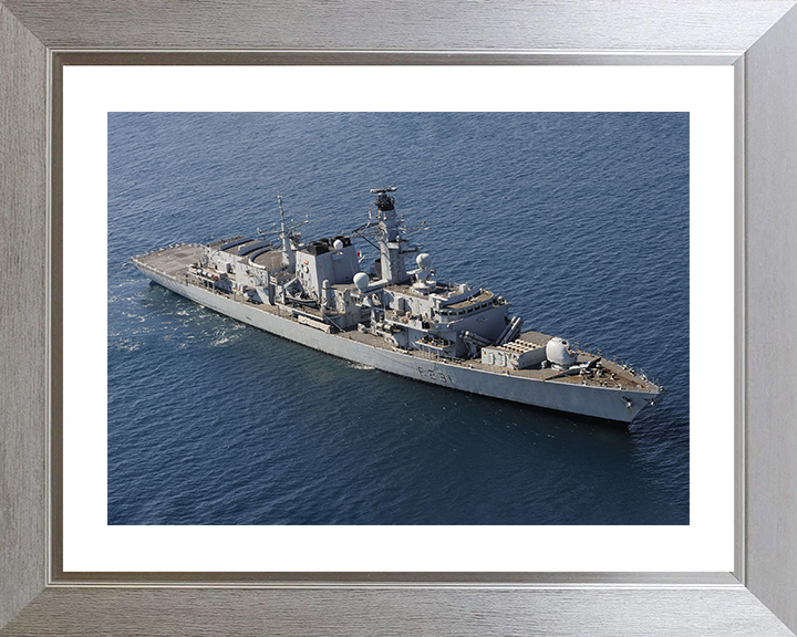 HMS Argyll (F231) Photo Print - Starboard View 2004 - Royal Navy Type 23 Frigate Hampshire Prints 10 x 8 Silver Frame Yes