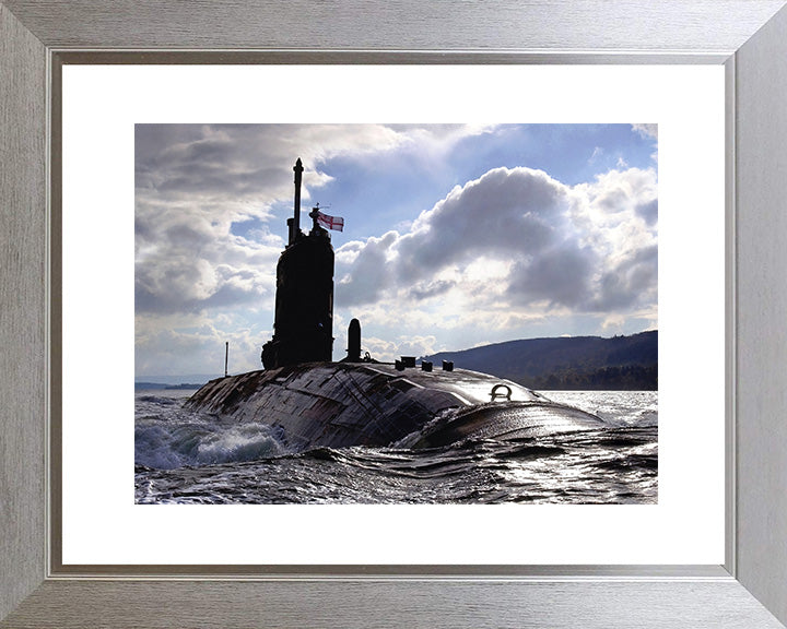 HMS Superb S109 Royal Navy Swiftsure class Submarine Photo Print or Framed Print - Hampshire Prints