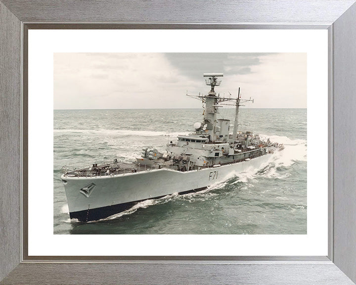 HMS Scylla F71 | Photo Print | Framed Print | Leander Class | Frigate | Royal Navy Hampshire Prints