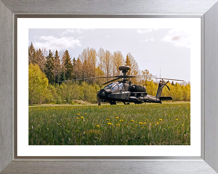 Army air Corps Apache Helicopter on the Ground Photo Print - British Army Hampshire Prints 10 x 8 Silver Frame Yes