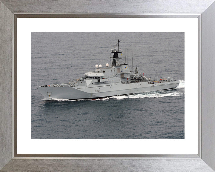 HMS Tyne P281 Royal Navy River class offshore patrol vessel Photo Print or Framed Print - Hampshire Prints