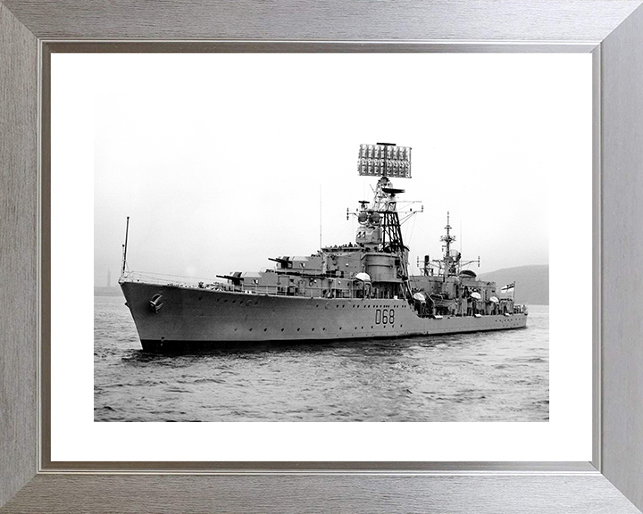 HMS Barrosa (D68) Photo Print - At Sea 1963 - Royal Navy Battle Class Destroyer Posters, Prints, & Visual Artwork Hampshire Prints 10 x 8 Silver Frame Yes