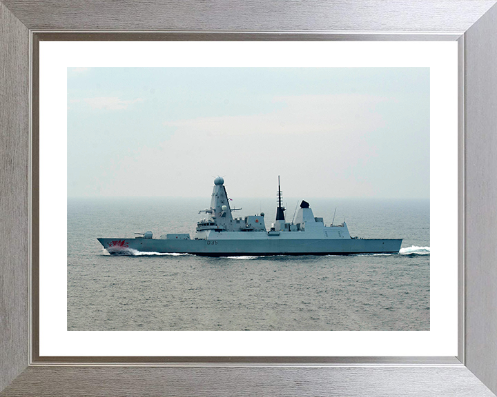 HMS Dragon (D35) Photo Print - At Sea 2018 - Royal Navy Type 45 Destroyer Hampshire Prints 10 x 8 Silver Frame Yes