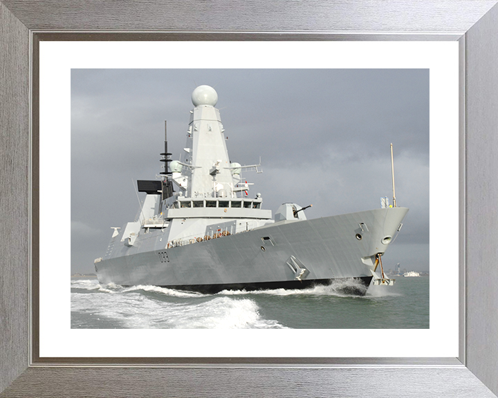 HMS Dauntless (D33) Royal Navy Type 45 Destroyer At Sea low Starboard View Photo Print Wall Art Decor Posters, Prints, & Visual Artwork Hampshire Prints 10 x 8 Silver Frame Yes