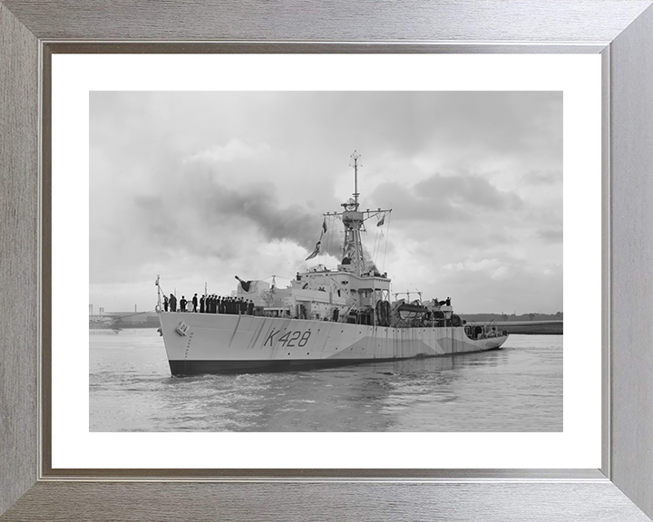 HMS Loch Alvie (K428) Photo Print - Entering Harbour - Royal Navy Loch Class Frigate Hampshire Prints 10 x 8 Silver Frame Yes