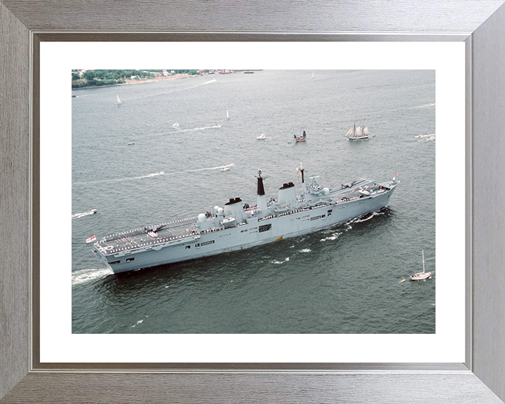 HMS Ark Royal (R07) Royal Navy Invincible Class Aircraft Carrier New York Harbor Photo Print Wall Art Decor Posters, Prints, & Visual Artwork Hampshire Prints 10 x 8 Silver Frame Yes