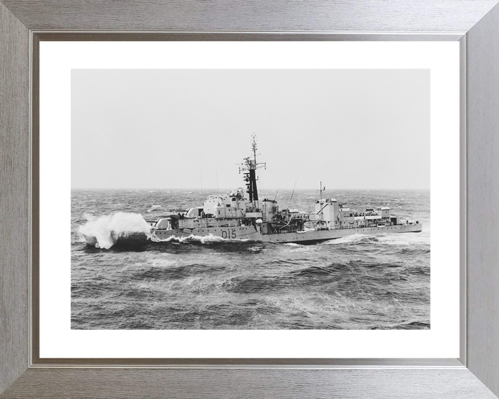 HMS Cavendish (D15) Royal Navy C Class Destroyer In Rough Sea Photo Print Wall Art Decor Posters, Prints, & Visual Artwork Hampshire Prints 10 x 8 Silver Frame Yes