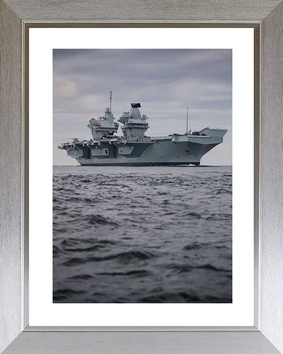 HMS Queen Elizabeth R08 Royal Navy Queen Elizabeth Class Aircraft Carrier Photo Print or Framed Print - Hampshire Prints