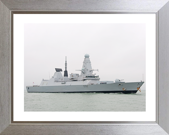 HMS Daring (D32) Royal Navy Type 45 Destroyer Entering Harbour Photo Print Wall Art Decor Posters, Prints, & Visual Artwork Hampshire Prints 10 x 8 Silver Frame Yes