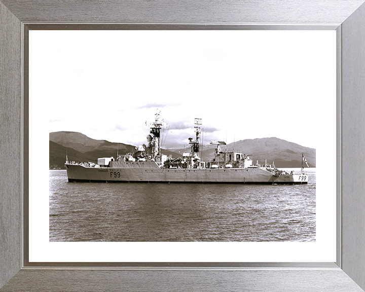 HMS Lincoln (F99) - At Sea 1960 - Royal Navy Salisbury Class Frigate Photo Print Wall Art Naval Decor UK Posters, Prints, & Visual Artwork Hampshire Prints 10 x 8 Silver Frame Yes