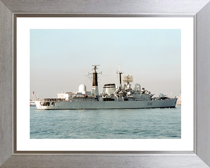 HMS Coventry (D118) Royal Navy Type 42 Destroyer Entering Harbour Photo Print Wall Art Decor Posters, Prints, & Visual Artwork Hampshire Prints 10 x 8 Silver Frame Yes