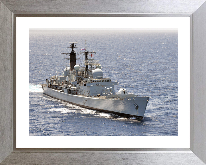 HMS Edinburgh (D97) Royal Navy Type 42 Destroyer High Starboard Bow View Photo Print Wall Art Decor Posters, Prints, & Visual Artwork Hampshire Prints 10 x 8 Silver Frame Yes