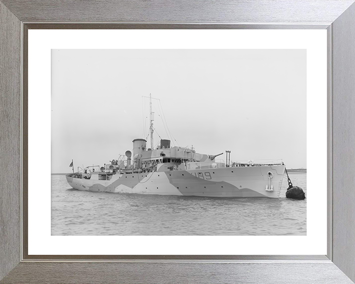 HMS Bergamot (K189) Photo Print - At A Buoy 1942 - Royal Navy Flower Class Corvette Hampshire Prints 10 x 8 Silver Frame Yes