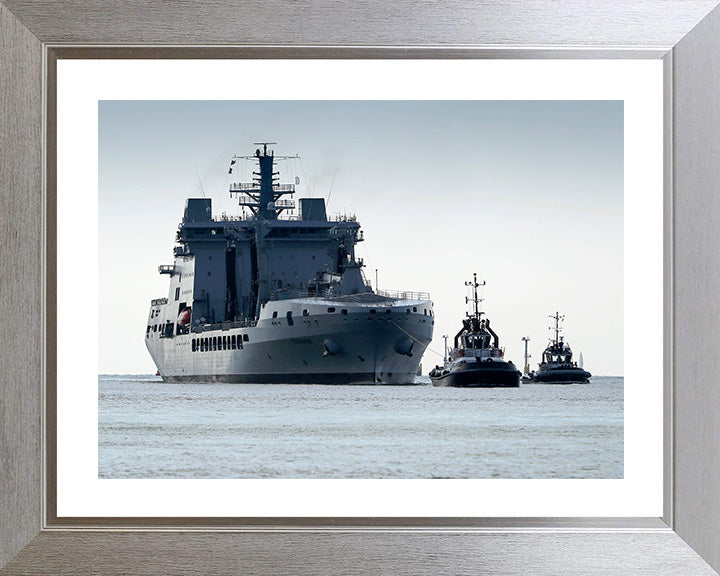 RFA Tidesurge A138 | Photo Print | Framed Print | Tide class | Tanker | Royal Fleet Auxiliary Hampshire Prints