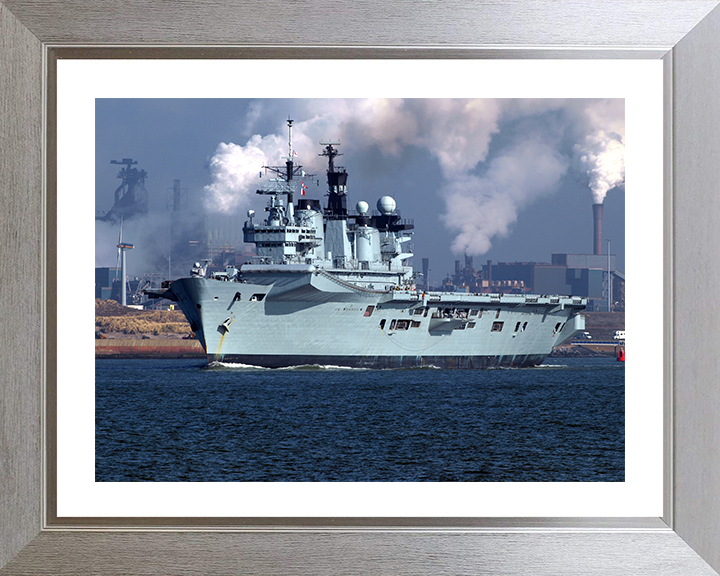 HMS Illustrious (R06) Photo Print - Amsterdam 2009 - Royal Navy Invincible Class Aircraft Carrier Hampshire Prints 10 x 8 Silver Frame Yes