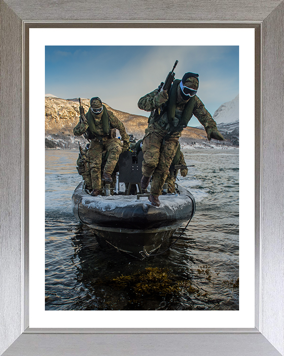 Royal Marines Commandos During a cold weather beach Landing exercise Photo Print Hampshire Prints 10 x 8 Silver Frame Yes